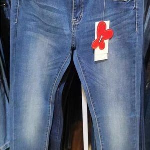 Women Jen’s wholesale 50.000 pic